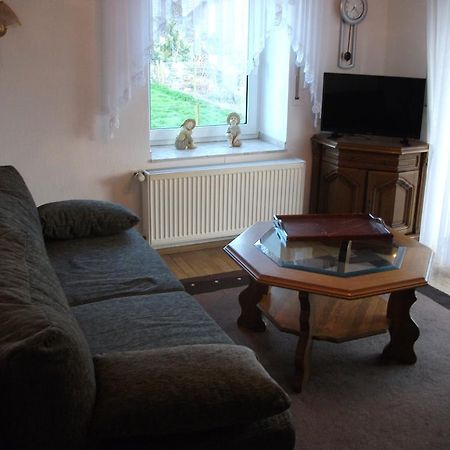 Ferienwohnung Am Bach 레스 외부 사진