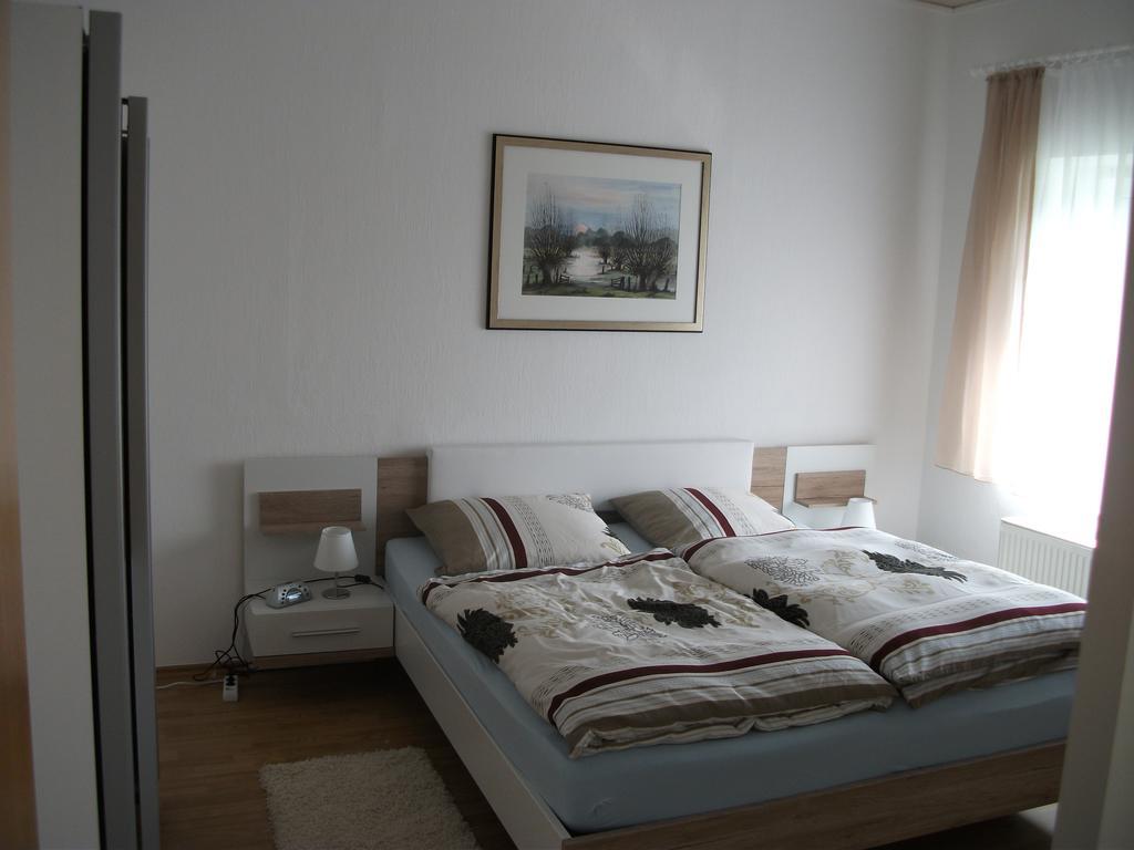 Ferienwohnung Am Bach 레스 외부 사진